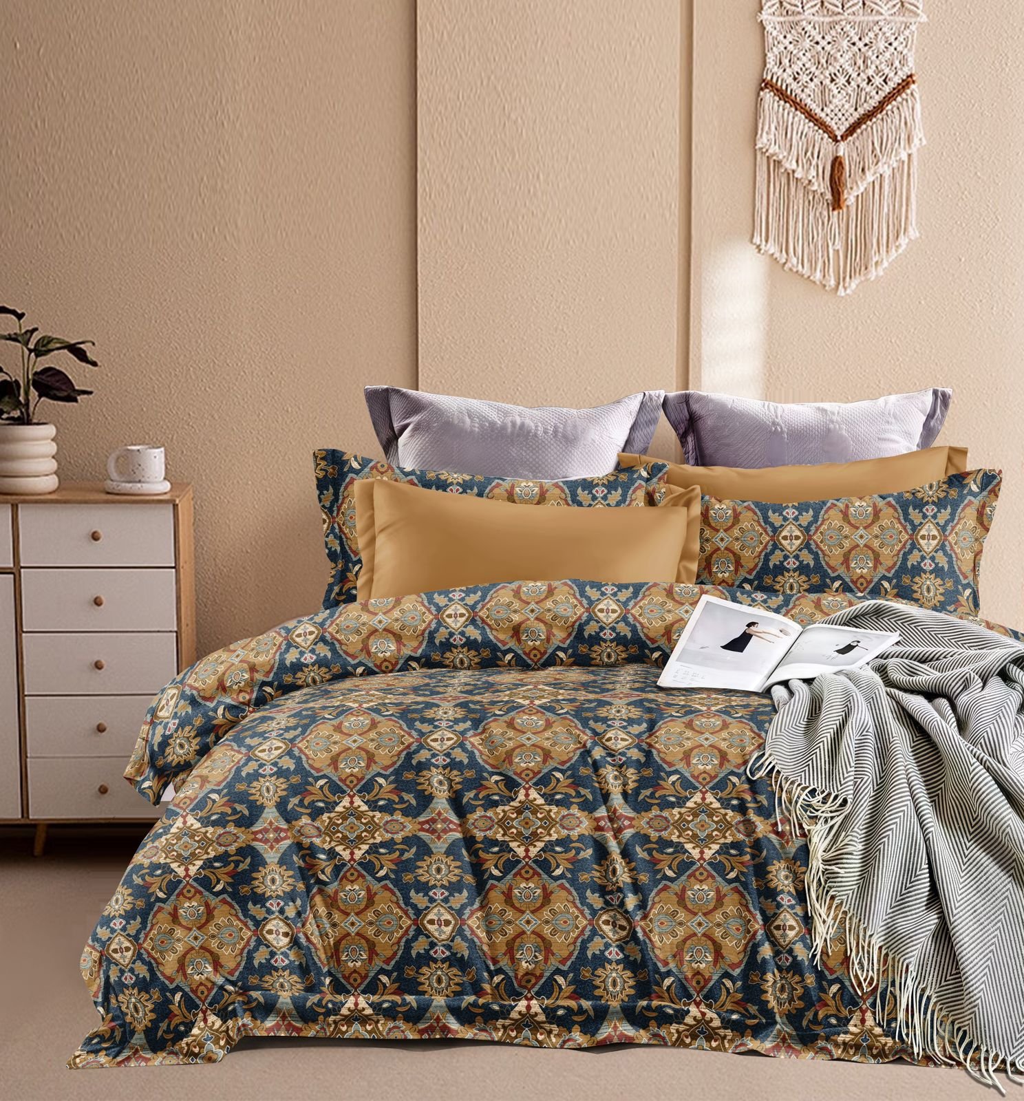 Premium Ethnic Print Double Bed Bedsheet – Blue & Gold Pattern with 4 Pillow Covers