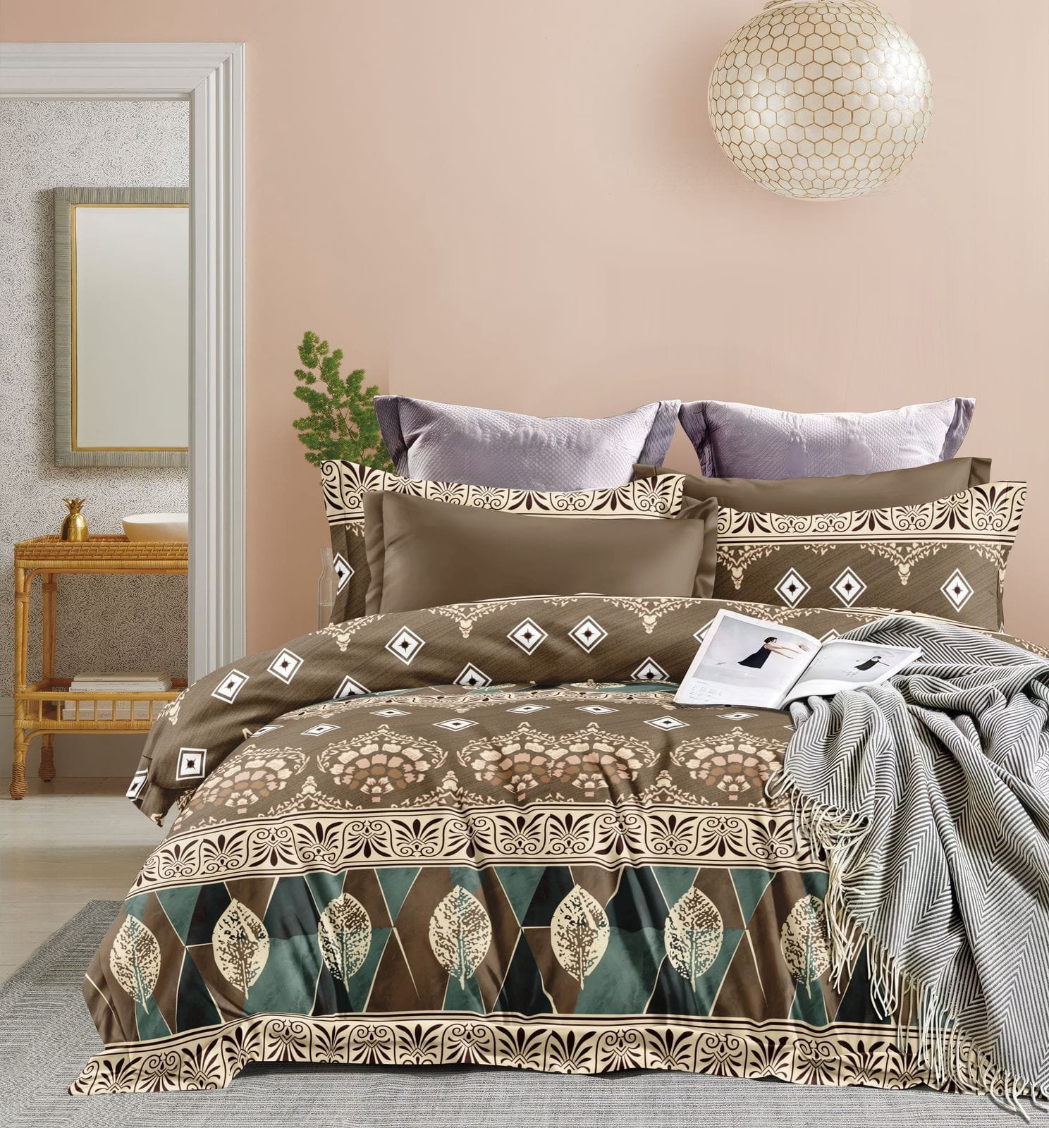 Elegant Geometric & Floral Print Double Bed Bedsheet – Brown & Beige Design with 4 Pillow Covers