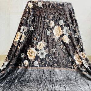 Luxury Floral Fleece Blanket – Dark Elegant Edition